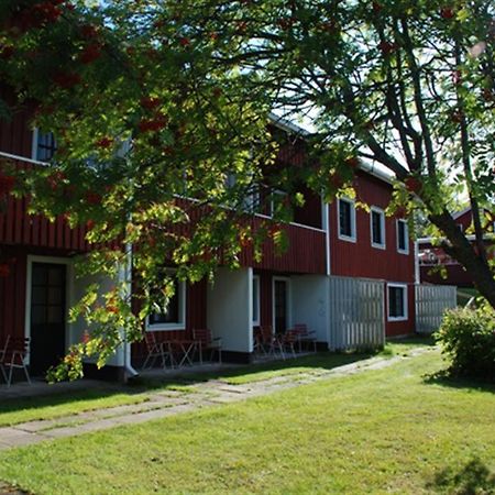 Kartanohotelli Saari Reisjärvi 外观 照片